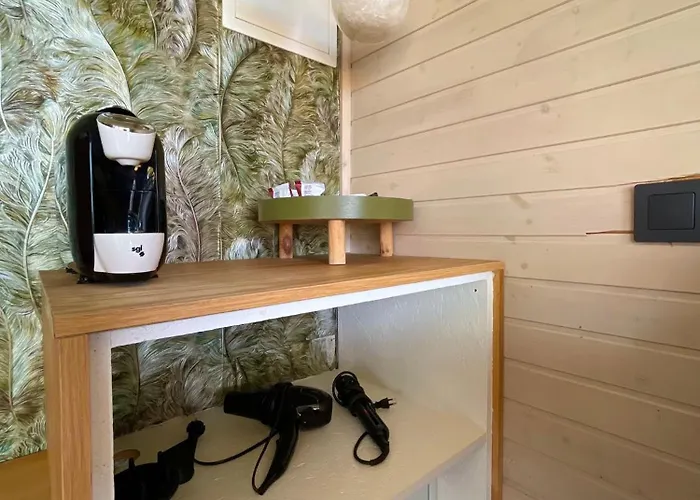 Nidos De Szálloda 3*